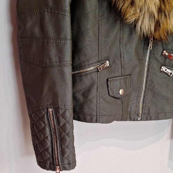 AKIRA Olive Faux Leather Jacket with Faux Fur Collar - Picture 3 of 7
